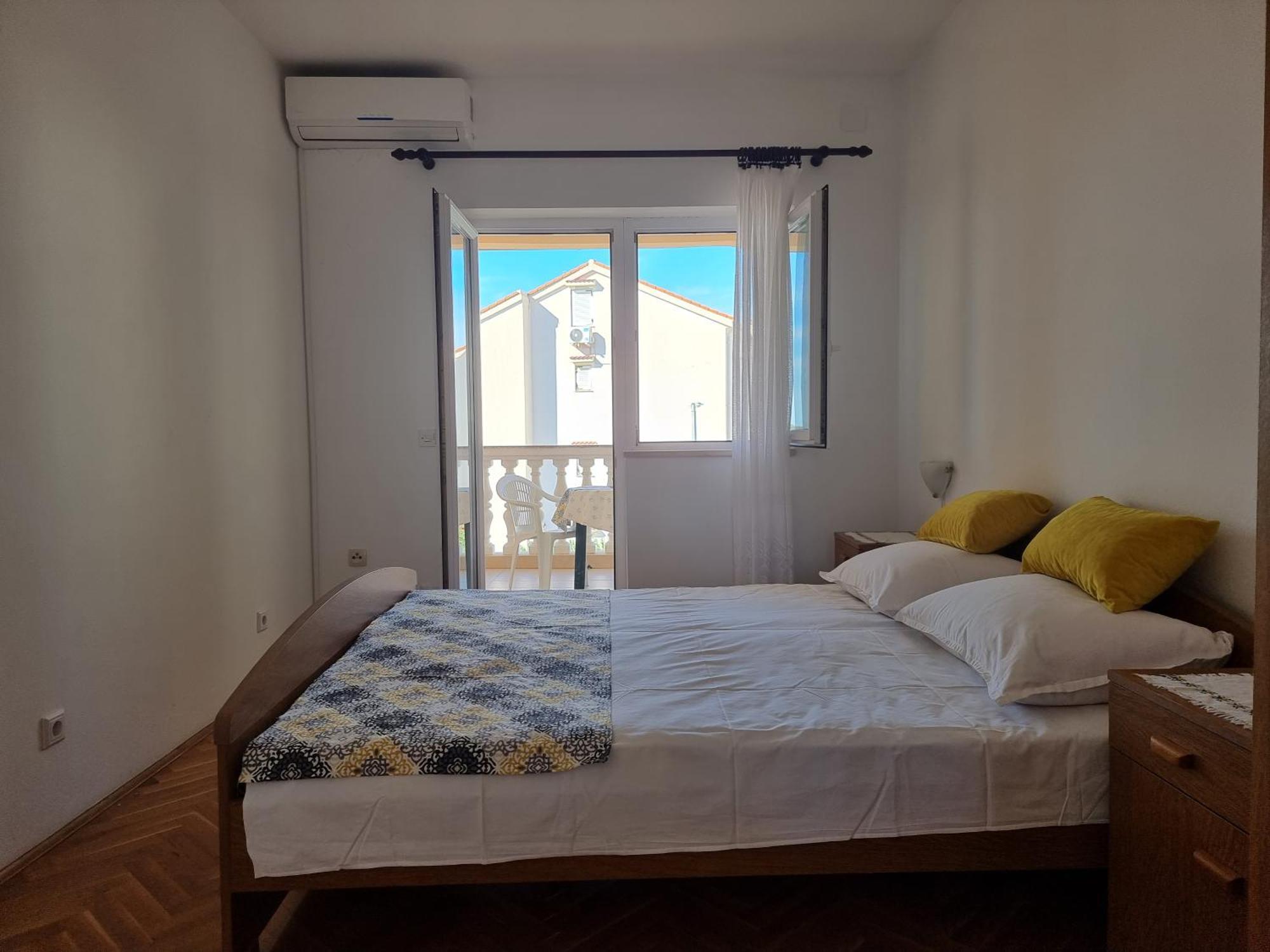 Apartments Harmony Novalja Pokoj fotografie